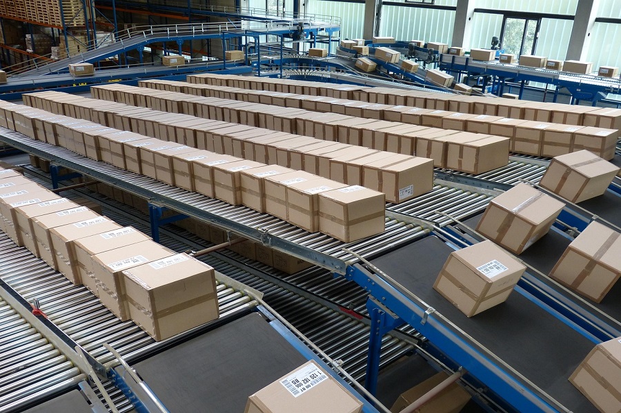 warehouse-conveyor-belt.jpg